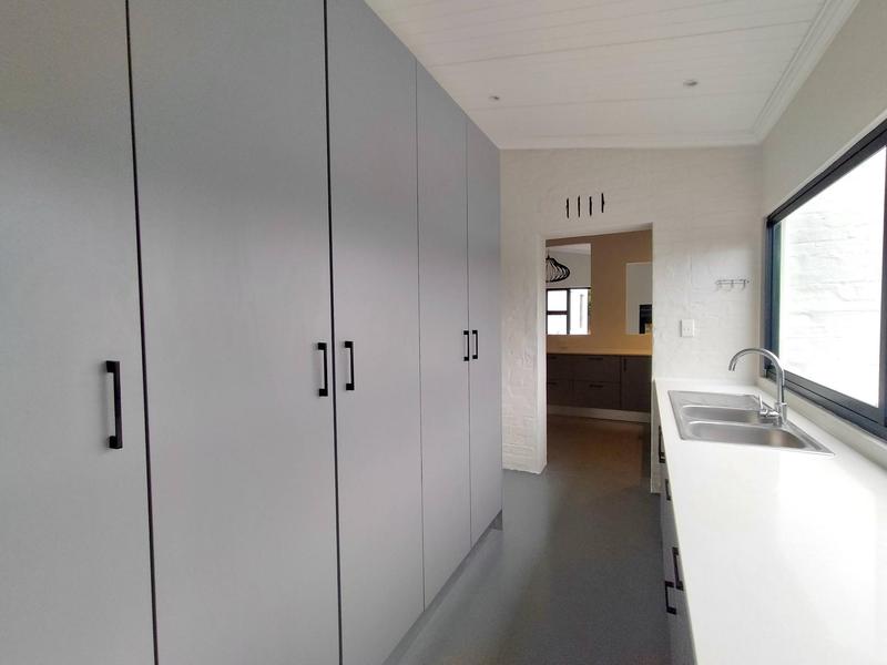 To Let 3 Bedroom Property for Rent in Hout Bay Western Cape